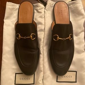 Gucci Princetown leather slipper